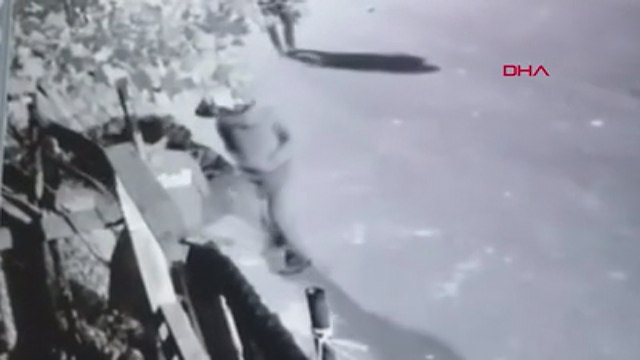 Arnavutköy'de lüks araçlı tavuk hırsızları