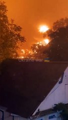 Ukraine war.Ukrainian forces destroy Russian oil depot in Shakhtyorsk, Donetsk. #tukraine #russia #ukrainenews
