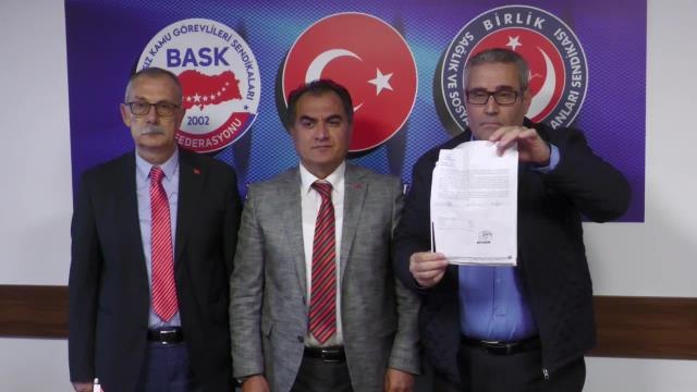 İzmirli Memur, Mahkeme Kararına Rağmen Yeşil Pasaport Alamıyor: Mahkeme Kararı Tanınmayacaksa Biz Nereye Başvuracağız