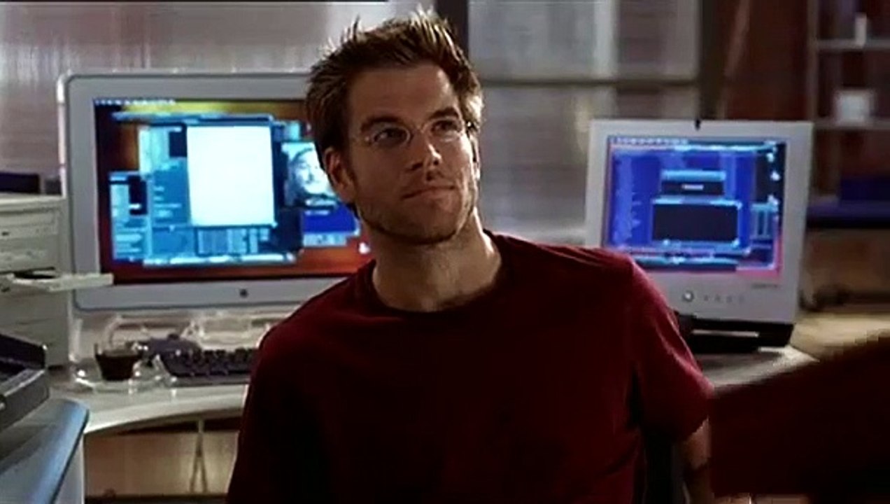 Dark Angel - Se1 - Ep04 - C.R.E.A.M. HD Watch HD Deutsch