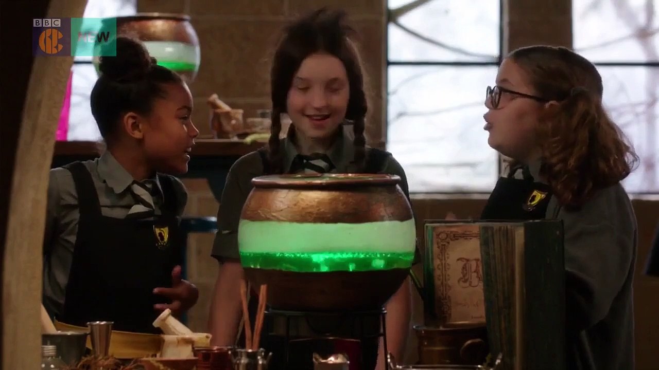 The Worst Witch - Se1 - Ep09 - The First Witch HD Watch HD Deutsch