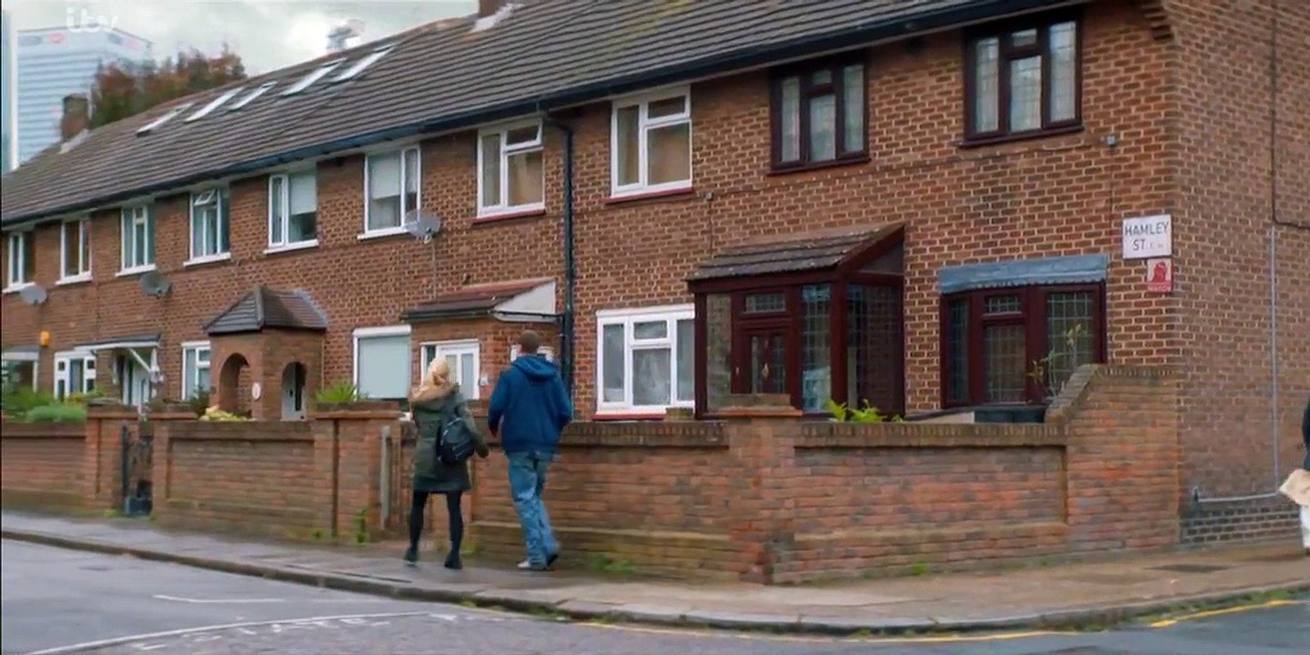 Cleaning Up - Se1 - Ep04 HD Watch HD Deutsch