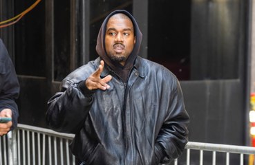 カニエ・ウェスト、スケッチャーズ本社から追い出される
