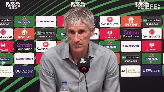 La primera rueda de prensa de Quique Setién como entrenador del Villarreal / EFE