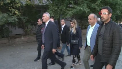 AK Parti Küçükçekmece İlçe Başkanı Şencan, "Bu binaların durumunun tespit edilmesi lazım"