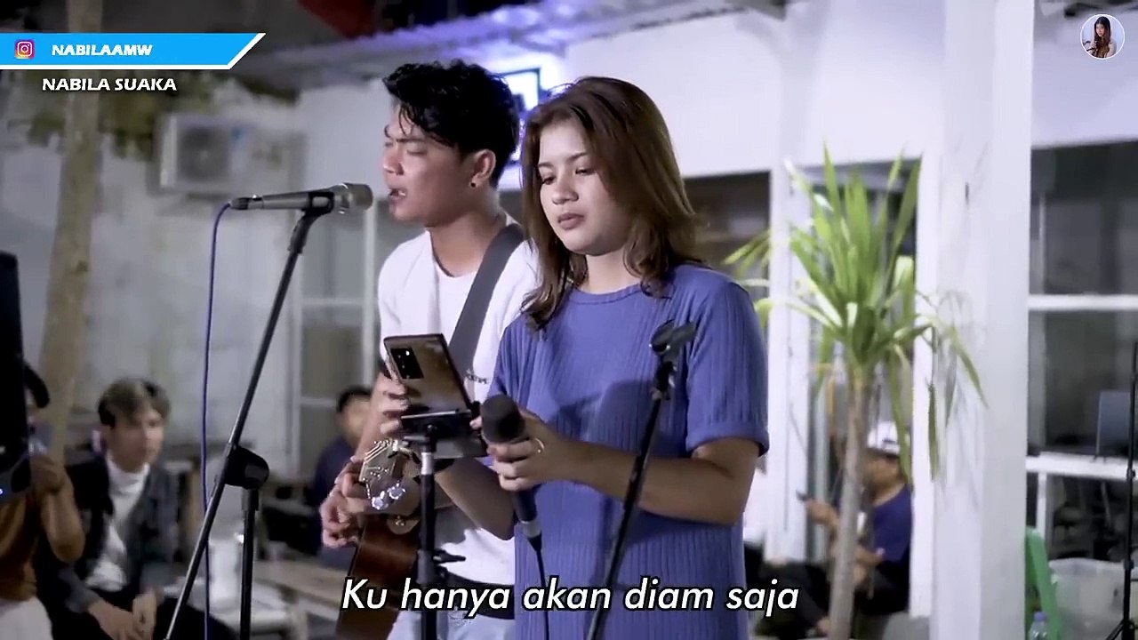 SUPER SEDIH !!! AKU HANYA PENGAMEN - TRI SUAKA (LIVE) MENOEWA KOPI - TRI SUAKA DAN NABILA MAHARANI
