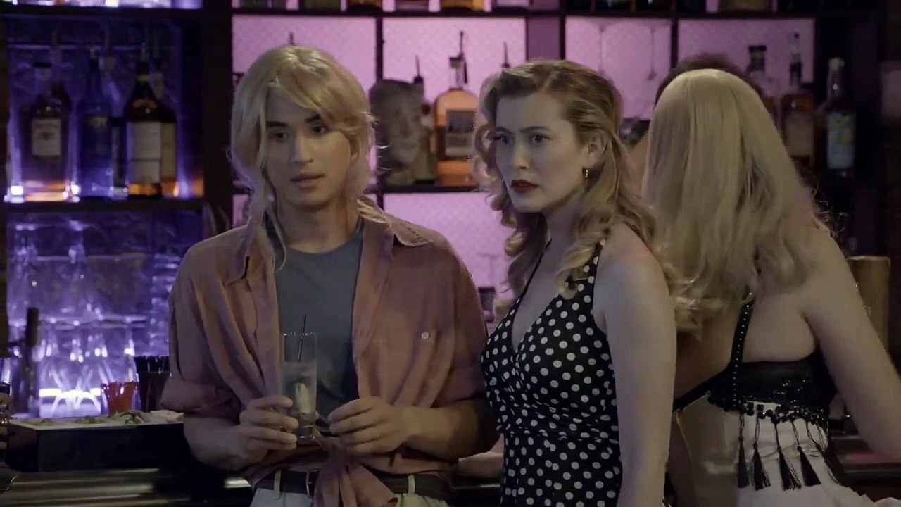 Pretty Smart - Se1 - Ep04 - Check this, Mama! It's a Laura Dern party! HD Watch HD Deutsch