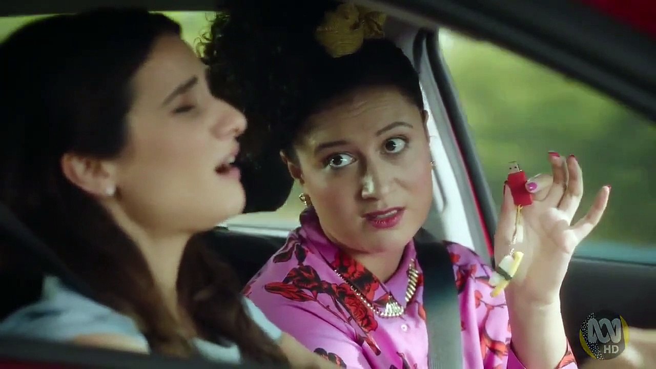 Squinters - Se2 - Ep01 - On The Road Again HD Watch HD Deutsch