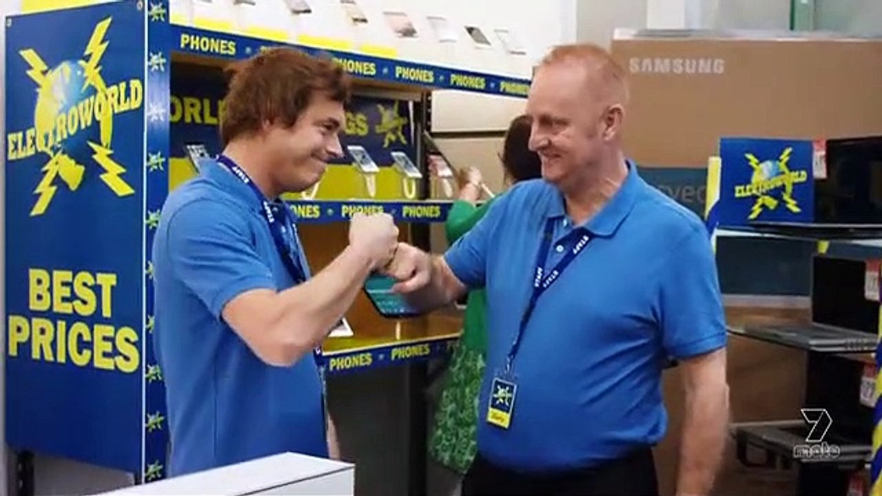 Rostered On - Se1 - Ep03 - Price Match with a Twist HD Watch HD Deutsch