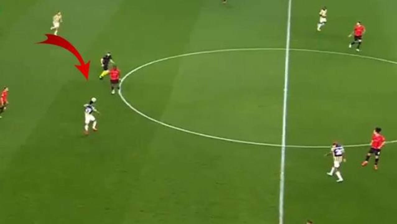 Sırp hakeme denmeyen kalmadı! Rennes'in Fenerbahçe'ye attığı gol öncesi yaşananlar saç baş yoldurdu