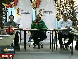 Gobierno Nacional visita casa por casa para asegurar los servicios públicos en Las Tejerias
