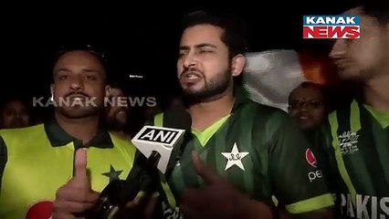 Disappointed-Pakistan-Cricket-Team-Fans-_40