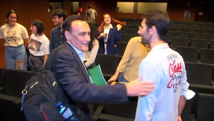 El consejero andaluz de Universidad critica la actual redacción del Estatuto del Becario