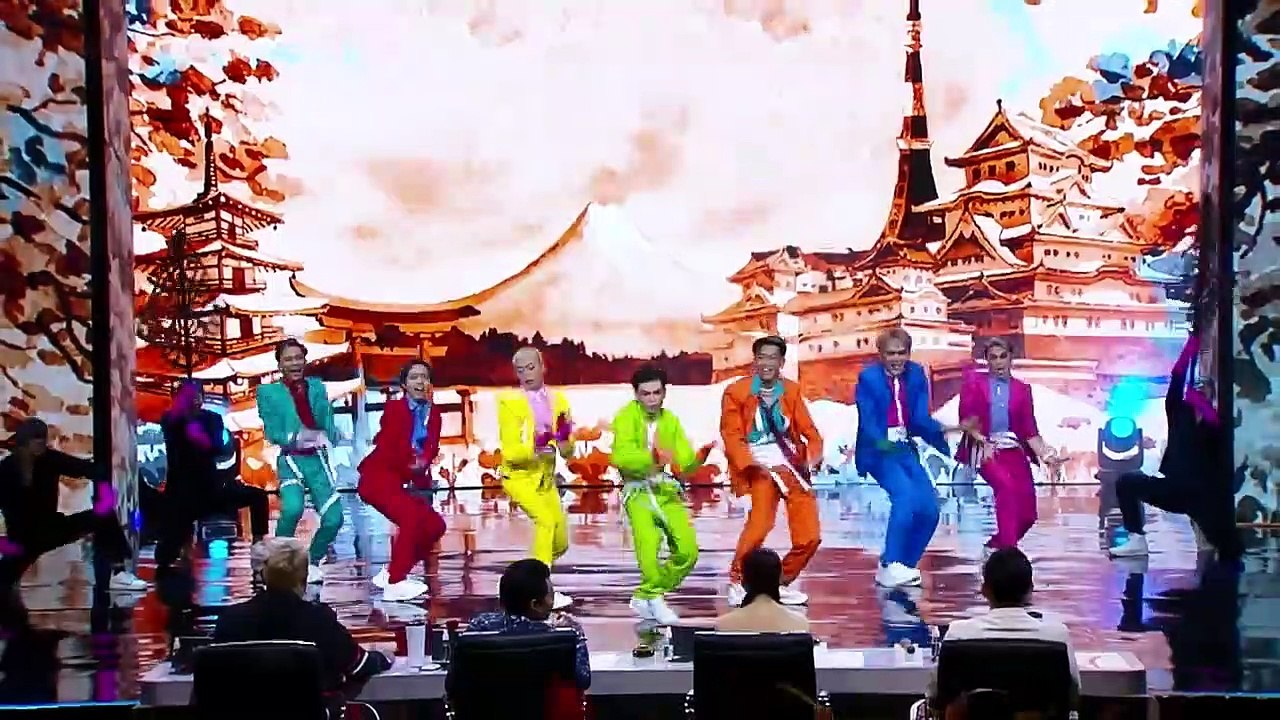Tampil Energic! Eternals Nge-Dance Lagu