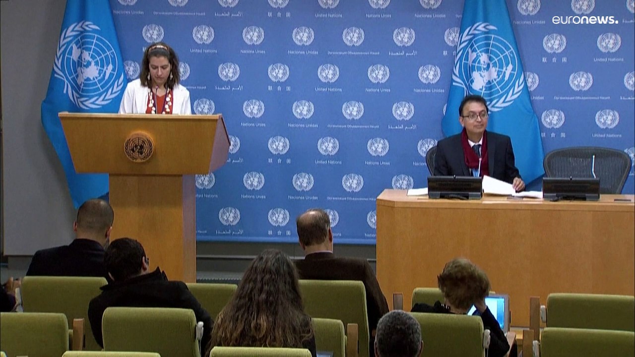 Iran: la polizia spara sul mucchio e nelle manifestazioni muoiono anche 27 bambini