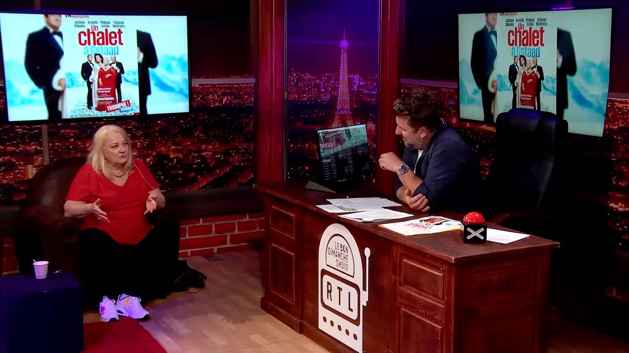 Josiane Balasko invitée de Bruno Guillon dans "Le Bon Dimanche Show"