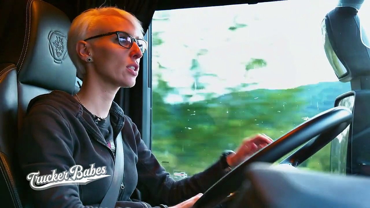 Trucker Babes - 400 PS in Frauenhand Staffel 4 Folge 2 - Part 01 HD Deutsch