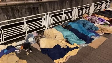 Belçika'da uluslararası koruma isteyen sığınmacılar sokaklarda kalmaya devam ediyor