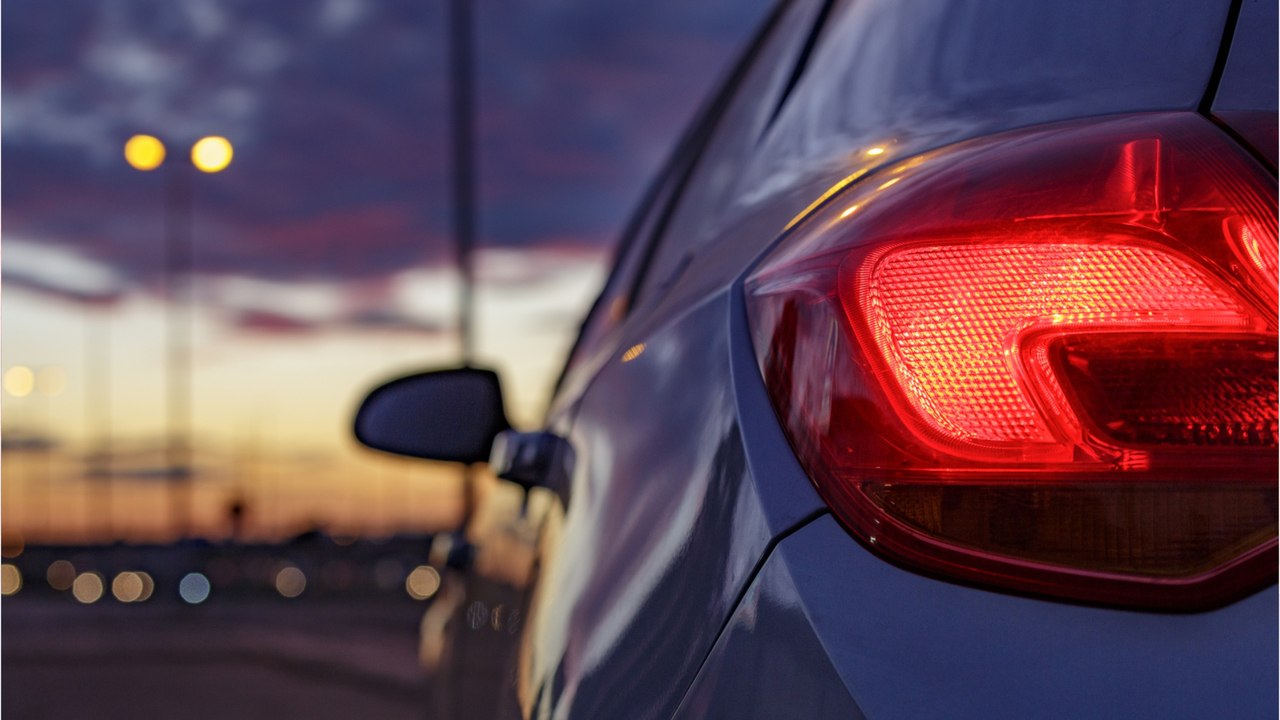 Vor eigener Garage parken – mit fatalen Folgen