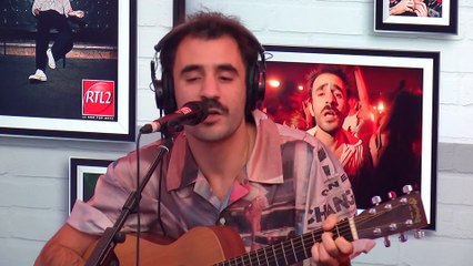 LIVE - Zaoui interprète "Laisse aller ton corps" dans Le Double Expresso RTL2 (28/10/22)