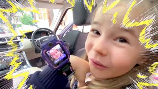 Funny stories – Magic smartwatch & Saturday activities for kids | Kids vlog by Diana
