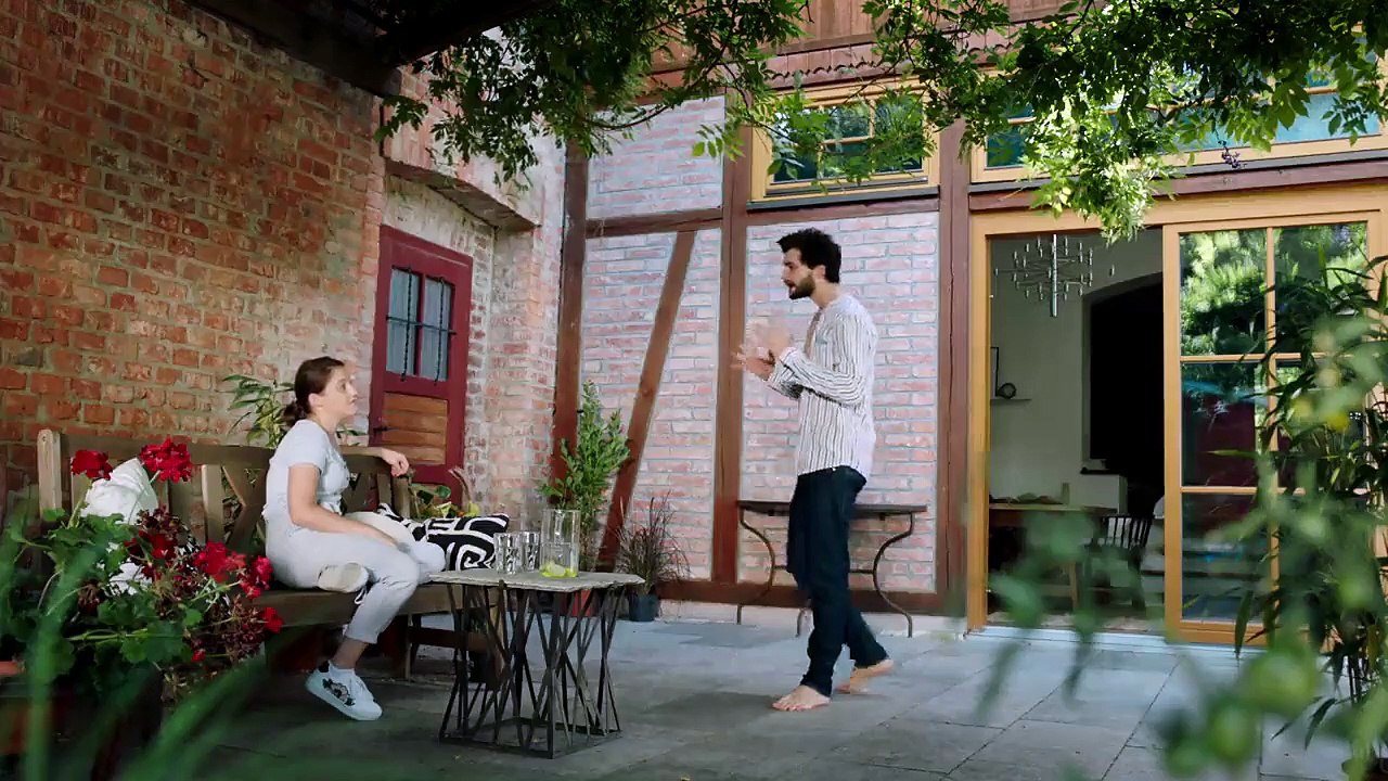 Walking on Sunshine Staffel 2 Folge