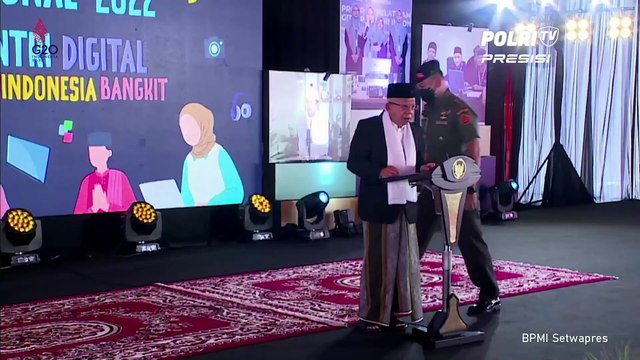 Wapres RI KH. Ma'Ruf Amin Berikan Sambutan Pada Peringatan Hari Santri Di Banten