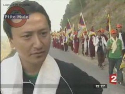 Manifestation des moines tibétains