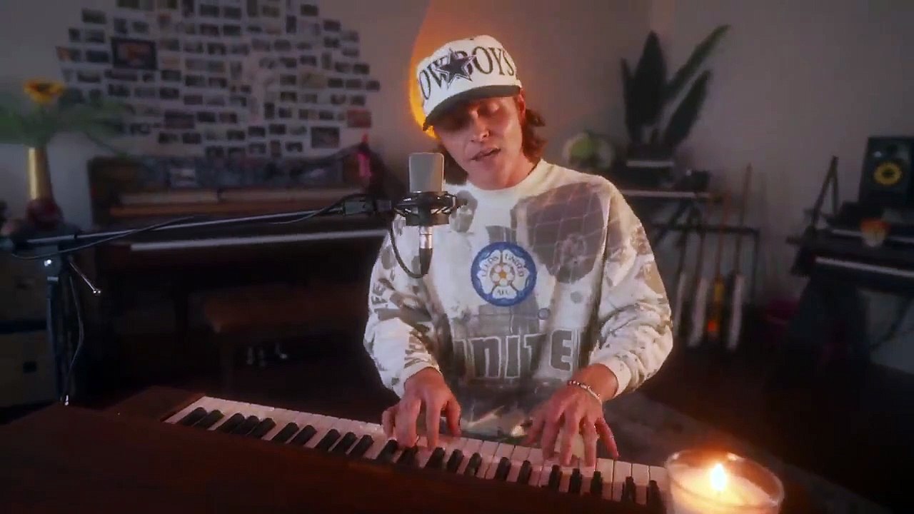 Johnny Stimson - Smile (Piano Version)