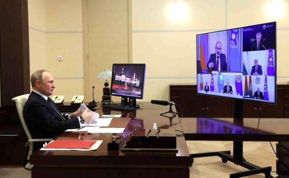 Putin: Azerbaycan ve Ermenistan arasındaki ilişkileri istikrara kavuşturmak için her şeyi yapıyoruz