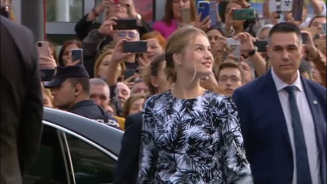 La Familia Real llega al Teatro Campoamor para la celebración de los Premios Princesa de Asturias 2022