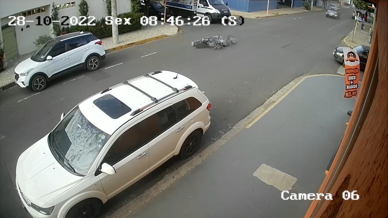 Vídeos mostram acidente que matou rapaz de 21 anos em Araçatuba
