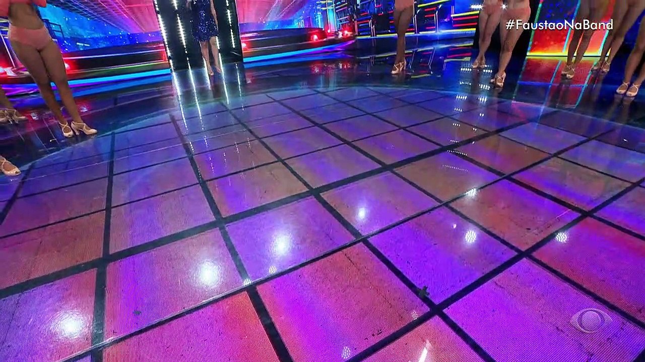 Filha de Belchior faz tributo ao pai no palco do Faustão Na Band 28/10/2022 16:05:29