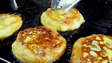 Hotteok! My favorite korean food.