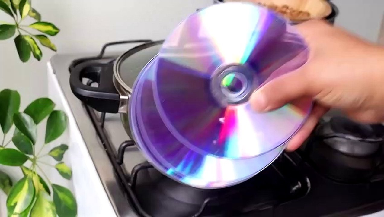 You'll be amazed at what I did with OLD CDs From Junk to LUXURY!LUXURY!