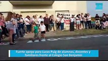 Fuerte apoyo para Lucas Puig de alumnos, docentes y familiares frente al Colegio San Benjamín