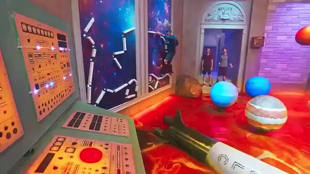 Floor Is Lava - Se1 - Ep07 HD Watch HD Deutsch