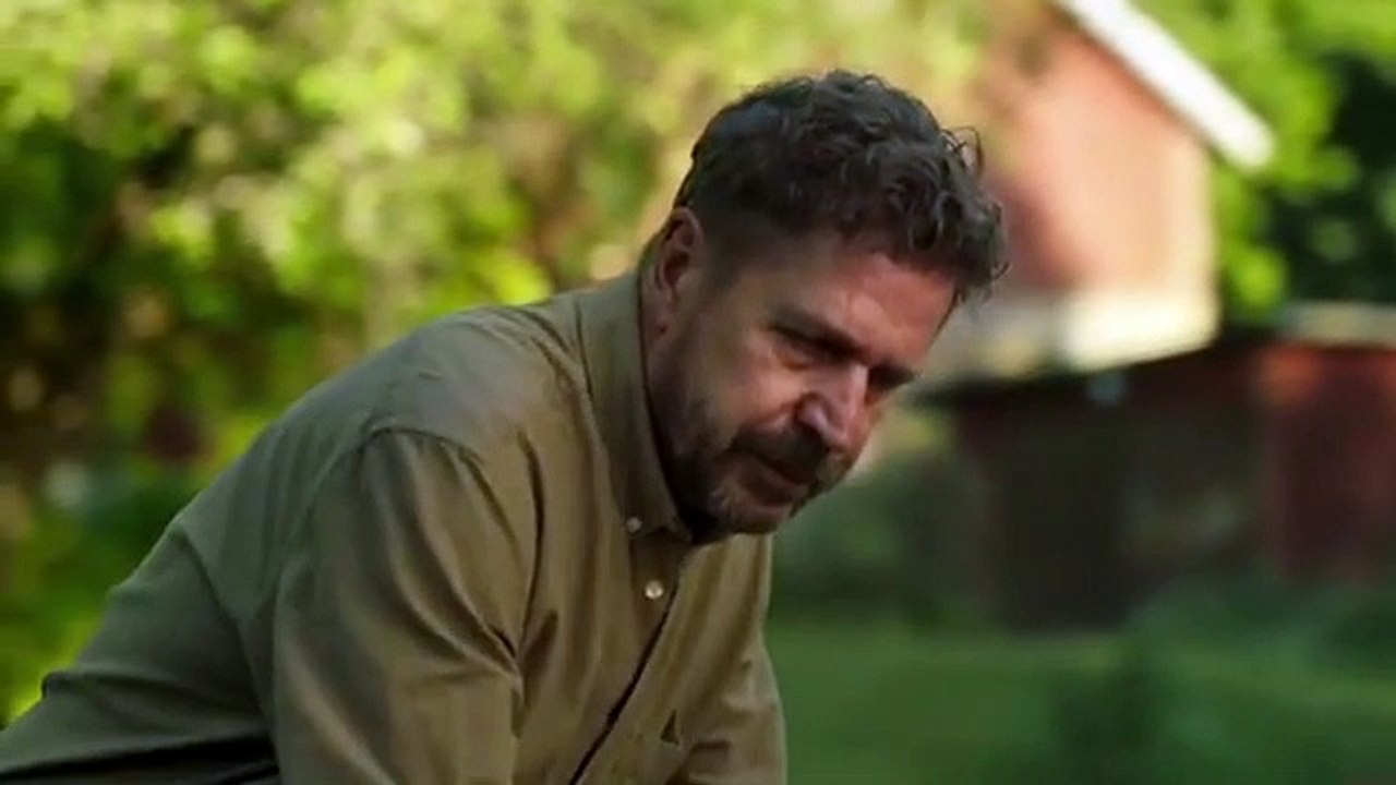 Dystopia - Se1 - Ep02 - Nödfrekvens HD Watch HD Deutsch