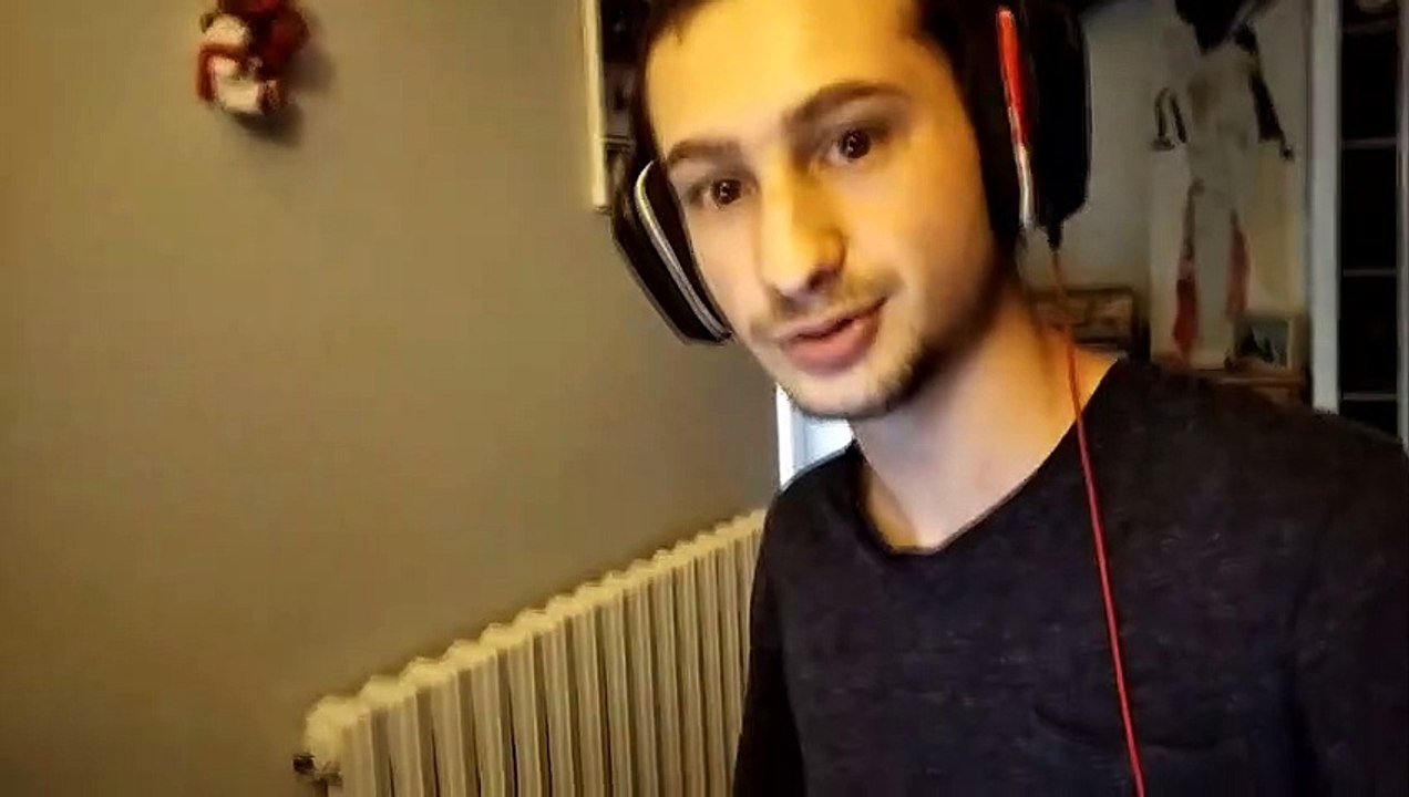 J'ai regardé "Le Retour des Vlogs #1 (les p’tites salles) | Bigflo et Oli" et d'autres vidéos