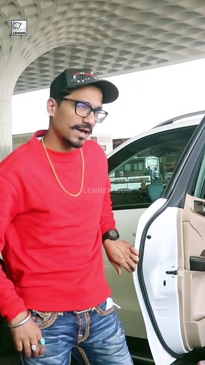Bharti Singh के बिना Haarsh Limbachiyaa हुए एयरपोर्ट पर स्पॉट