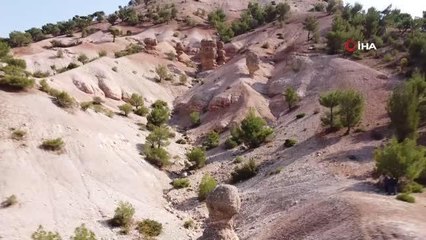 Doğa harikası 'Kale Peri Bacaları' turizme kazandırılmayı bekliyor