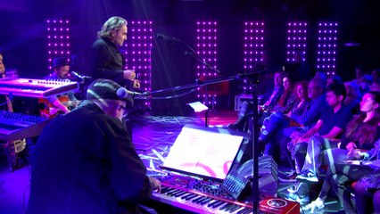 Stephan Eicher interprète  "Le plus léger au monde" dans "Le Grand Studio RTL"