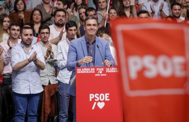 Sánchez recuerda al PP que "la Constitución debe cumplirse de pe a pa"