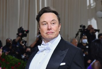 Twitter: Elon Musk won’t reinstate Trump or any other banned account until forming ‘content moderation council’
