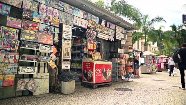Lula supporters celebrate election victory in Brazil amid Bolsonaro silence