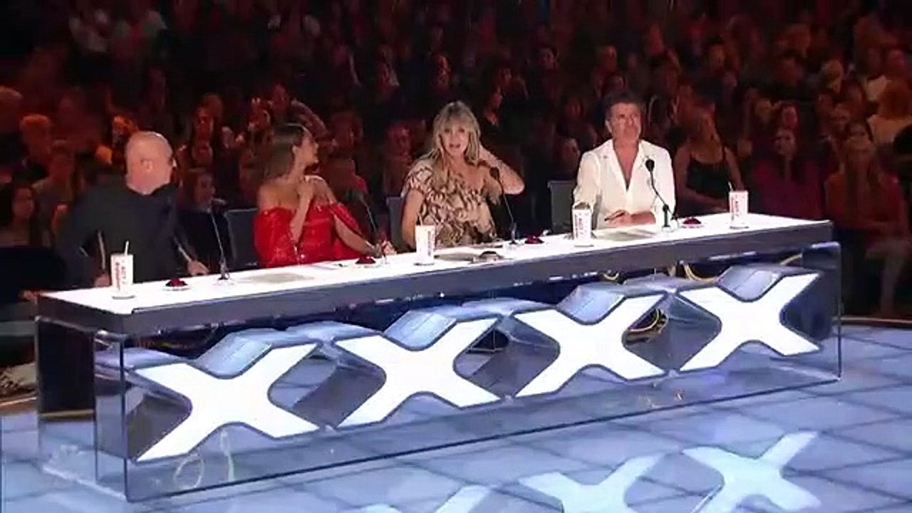 America's Got Talent - The Champions - Se2 - Ep02 - The Champions Two HD Watch HD Deutsch