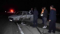 KIRIKKALE - İki otomobilin çarpıştığı kazada 3 kişi yaralandı