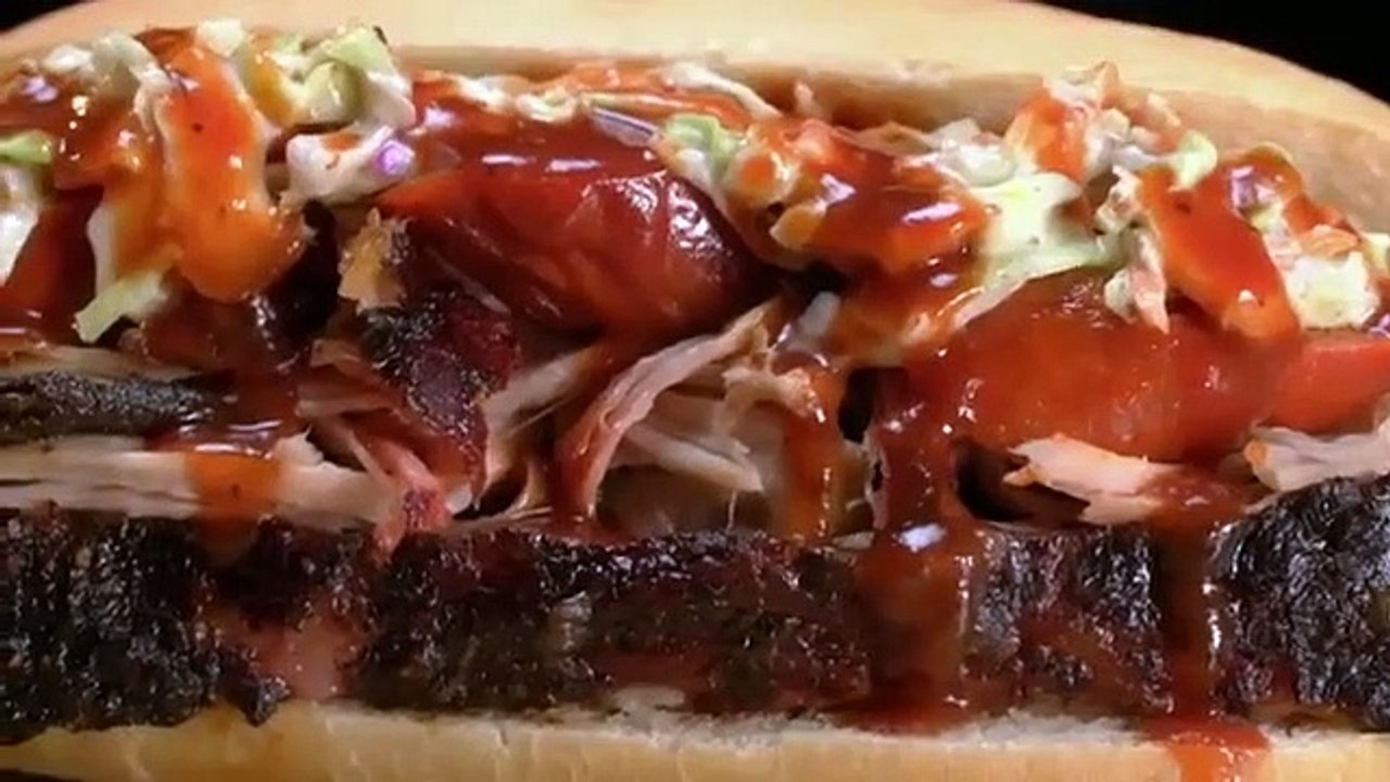 Burgers, Brew $$ 'Que - Se6 - Ep04 - Barbecue Boss of All Sandwiches HD Watch HD Deutsch