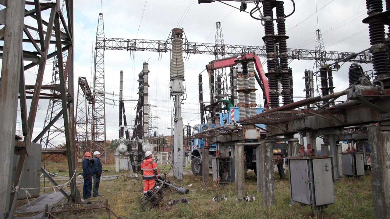 Russische Angriffe in der Ukraine: Strom wird zunehmend knapp