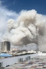 Somali'nin başkenti Mogadişu'da bomba yüklü araçlarla 2 saldırı (2)